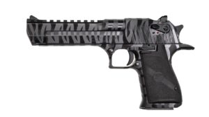 MAGNUM RESEARCH DESERT EAG 44M BLK TIGER STRPE